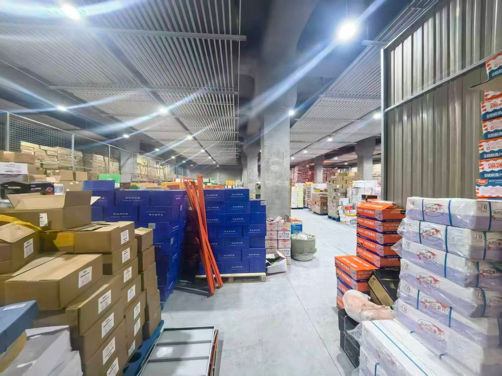 冷链仓储实景图三